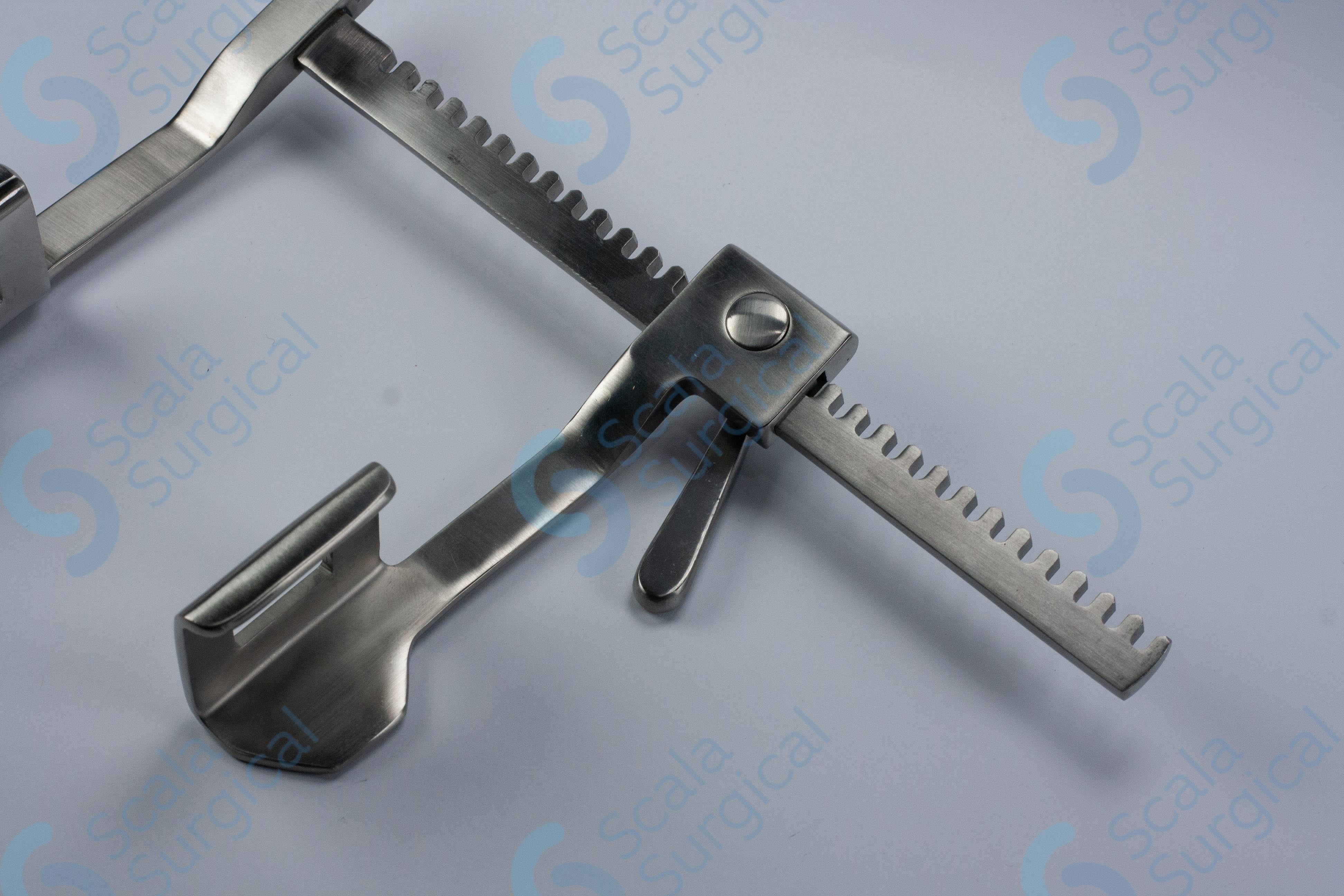 Finochietto Rib Spreader 35 x 40 // 130 / 200mm – Scala Surgical Ltd